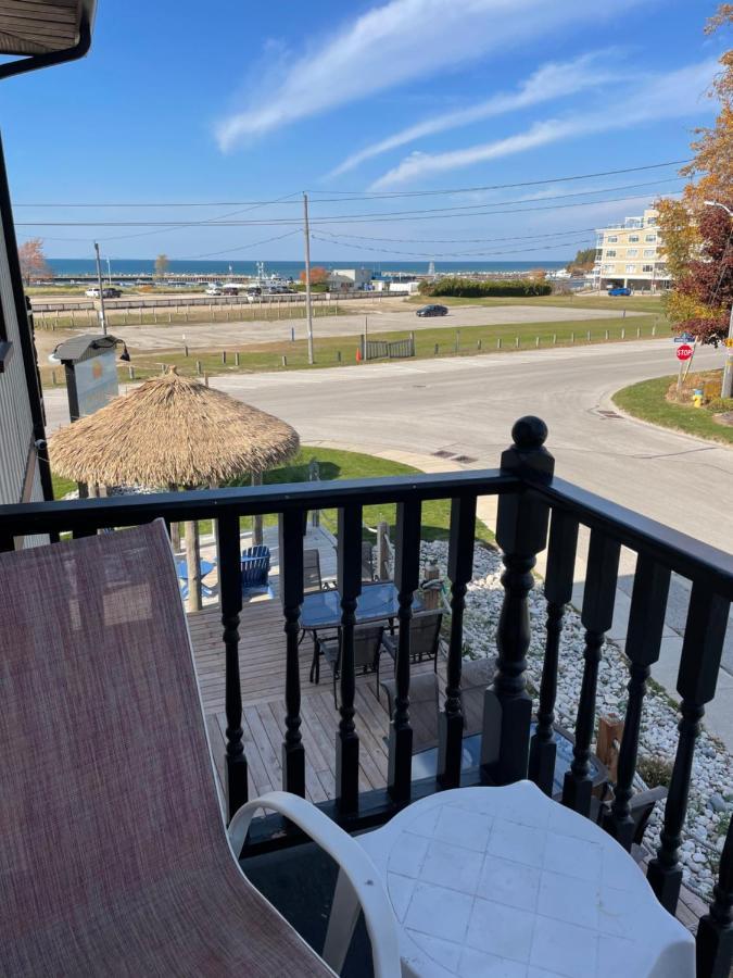 Paradise Inn On The Beach Port Elgin Exterior photo